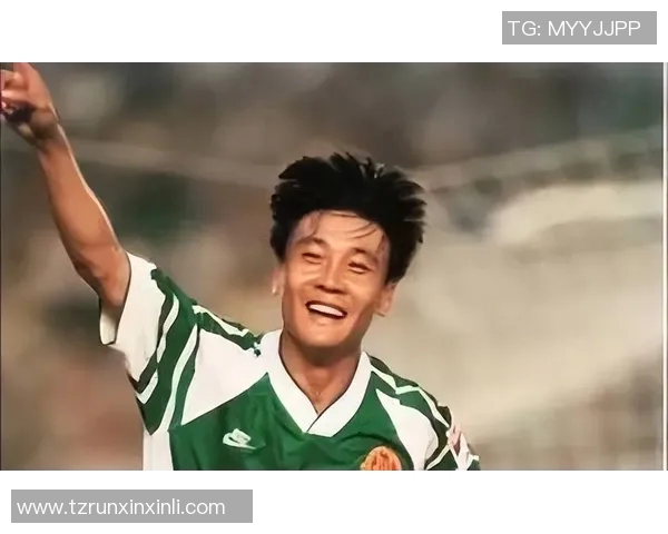 足球明星自传微盘揭秘:从绿茵场到人生巅峰的奋斗历程与心路历程 足球明星自传微盘揭秘:从绿茵场到人生巅峰的奋斗历程与心路历程